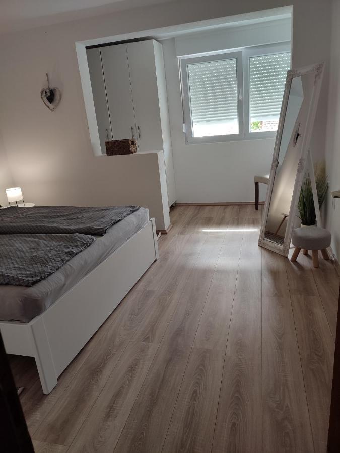 דירות Istrian House פרמנטורה מראה חיצוני תמונה
